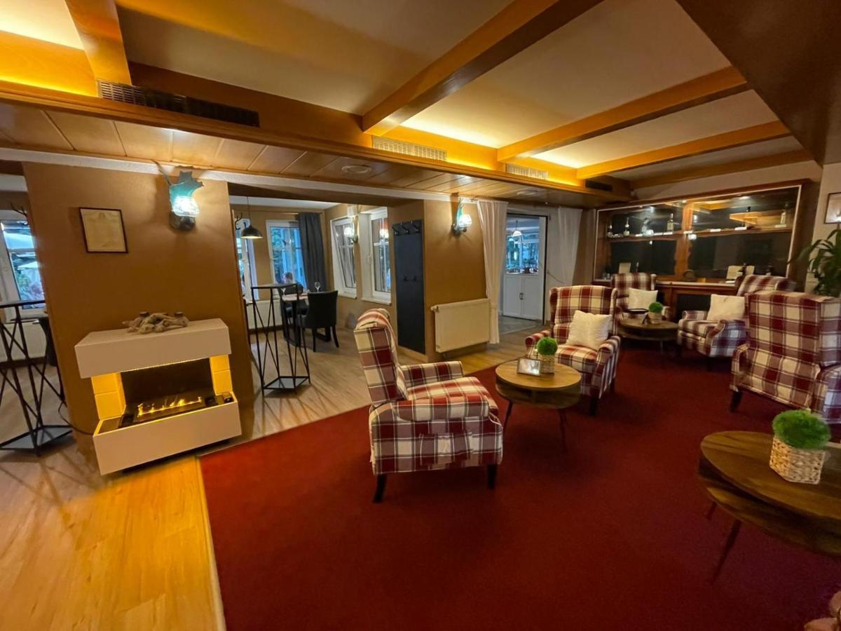 Berghotel Drei Brueder Hoehe Marienberg Dış mekan fotoğraf