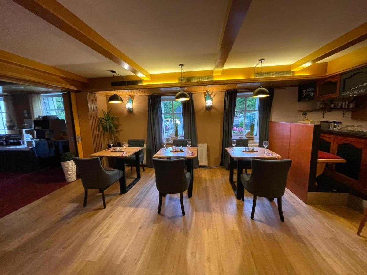 Berghotel Drei Brueder Hoehe Marienberg Dış mekan fotoğraf