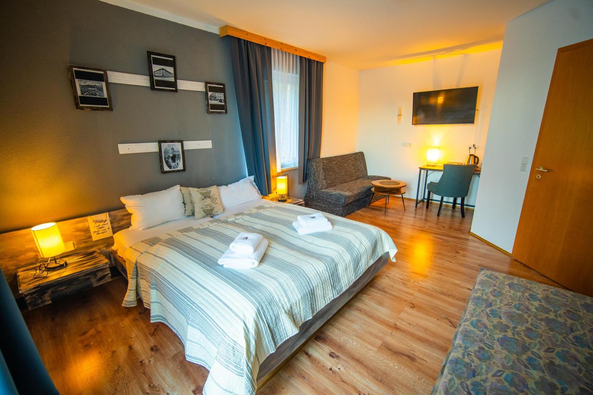 Berghotel Drei Brueder Hoehe Marienberg Dış mekan fotoğraf