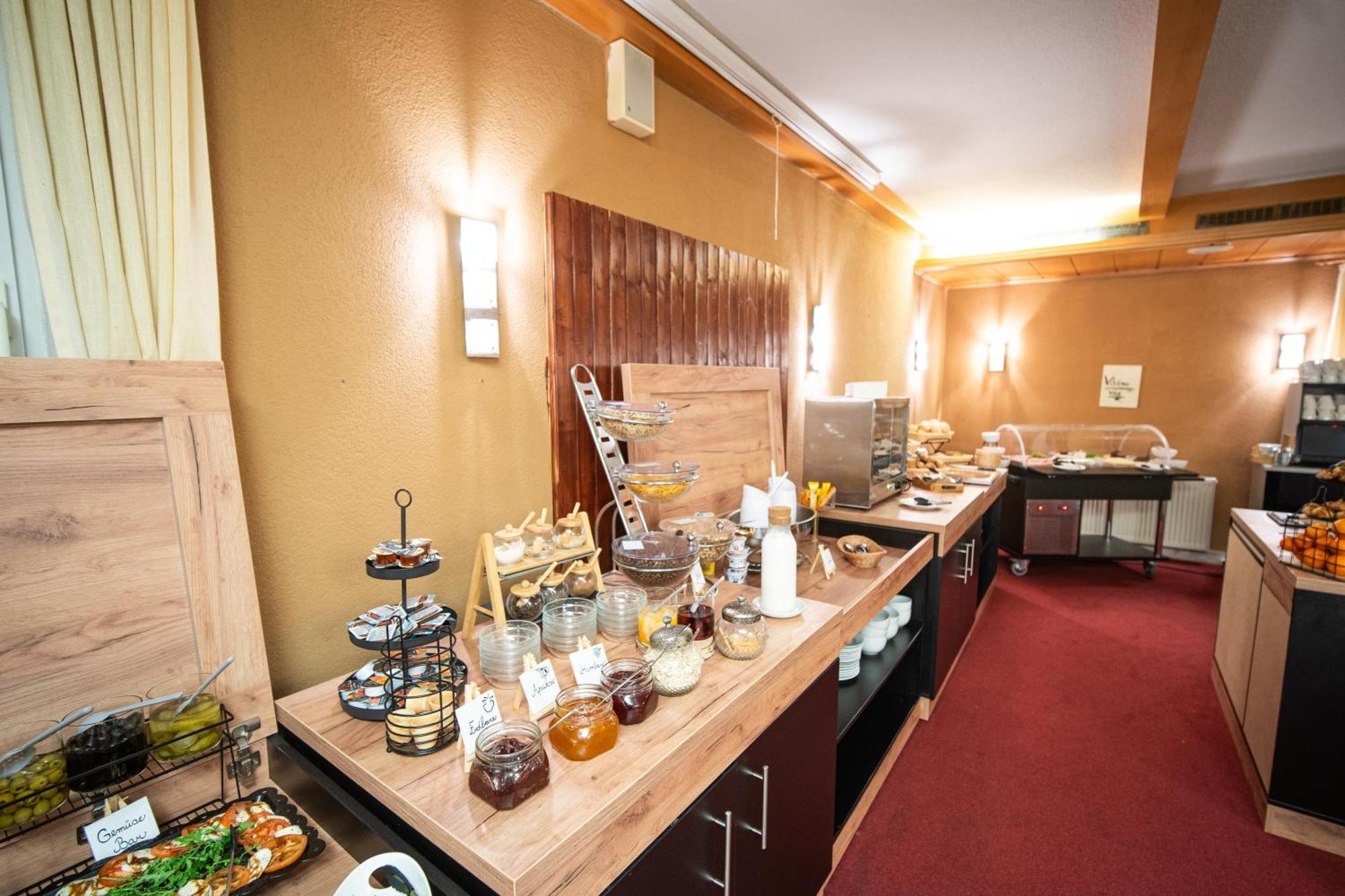 Berghotel Drei Brueder Hoehe Marienberg Dış mekan fotoğraf
