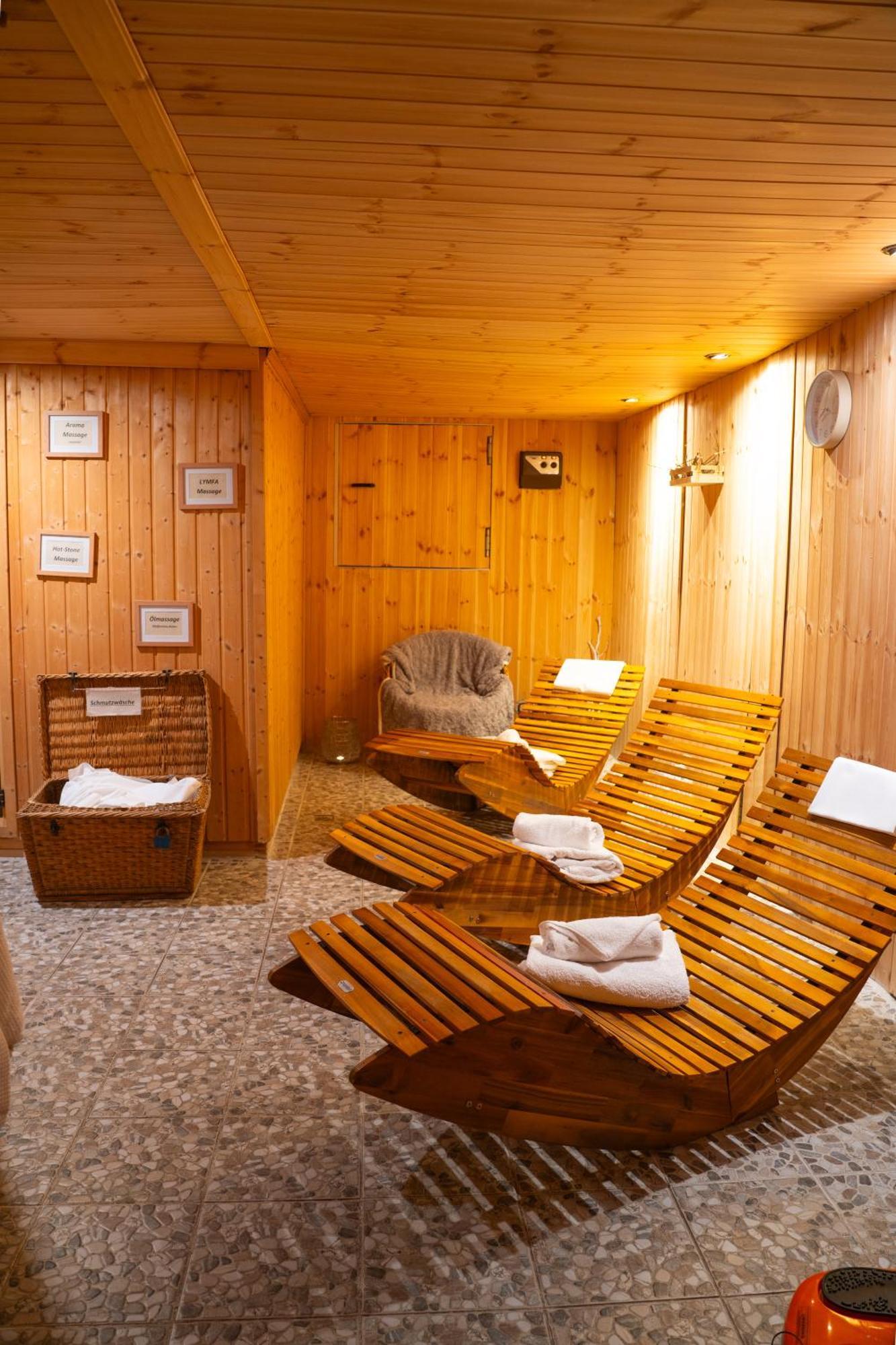 Berghotel Drei Brueder Hoehe Marienberg Dış mekan fotoğraf